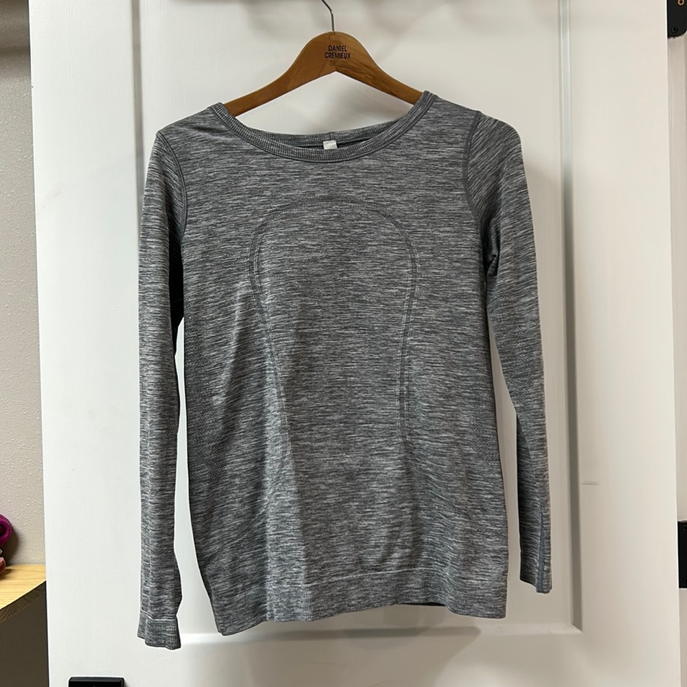 Lululemon Swiftly Relaxed Long Sleeve